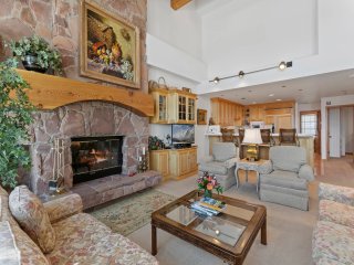 Stag Lodge at Deer Valley Resort- Three Bedroom Residence with Spa #5