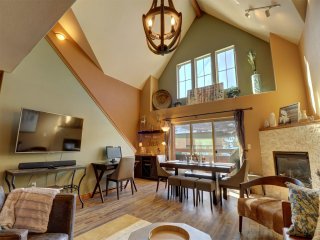E8 Drake Landing 2Br