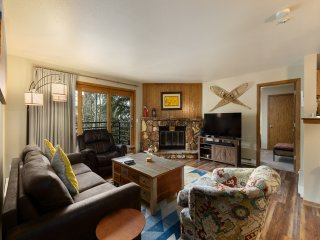 309 Snowdance Manor