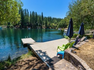Better at the Lake- Lakefront with Gorgeous Views and a Private Dock