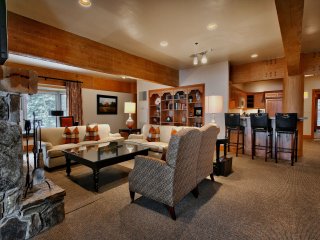 Luxury Four Bedroom Townhouse