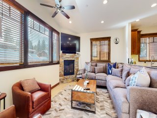 Lakeview Townhomes #5