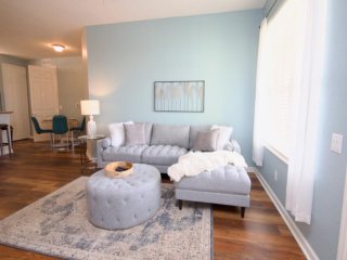 3 Bed Condo Next To Convention Center