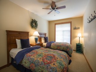 3221- Three Bedroom Standard Powderhorn Lodge