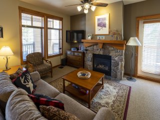 1102- Two Bedroom Standard Eagle Springs West