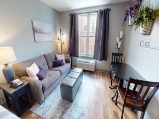Expedition Station 315- Make this Cozy studio your Home Away from Home while Enjoying the Slopes!