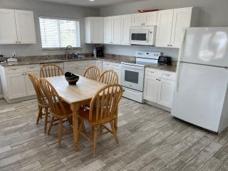 Beachgate Condo Suites and Hotel 217
