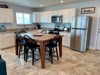 Beachgate Condo Suites and Hotel 237- 238- 239