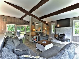 Breakaway House- Unit B