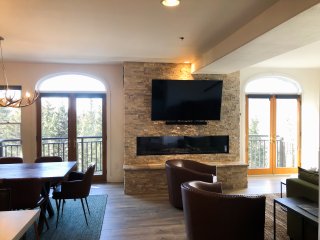 Bear Creek Lodge 407