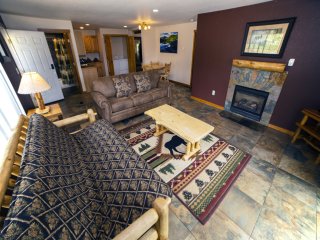 Rocky Mountain Retreat 1A
