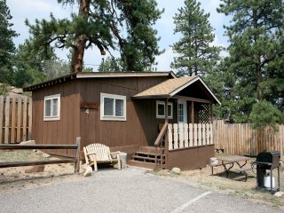 Lazy R Cottages: 4