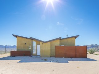 Las Alas del Sol- A Desert Architectural Gem