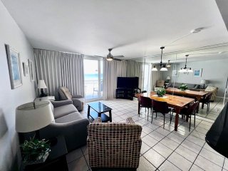 Pelican Beach 0404