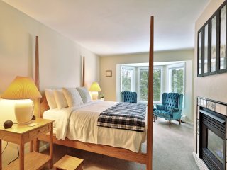 The Birch Ridge #10- Blue Velvet Room