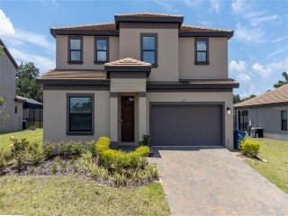 224MCV- Balmoral Resort