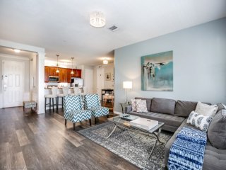 Lake View 3 Bedroom In Vista Cay Resort 