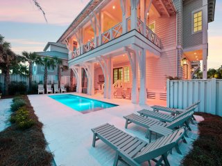 Summer Villa | 274 Pompano Street