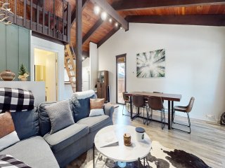 Lakeview Lodge #1