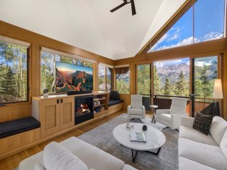 Sundancer Chalet