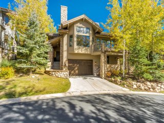 Bellemont Home Blue Sky Home- Luxury Homes by Stein Collection