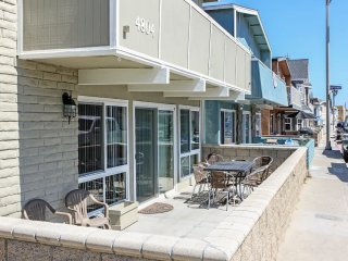 4804 Seashore A | Quaint + Across From The Beach With Large