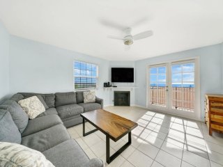1404 W Oceanfront B | Ocean and Scenic Beach Views From Deck