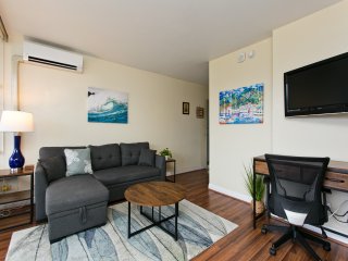 Waikiki Oasis 1-Bedroom on Nahua