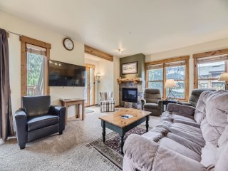 2652 Tenderfoot Lodge
