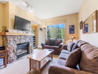 PP219 Passage Point 2Br 2Ba