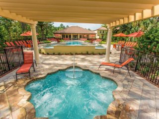 Tropical Escape 3 Bed Home In Beautiful Resort