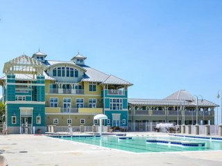 Sunset Island- 39 Fountain Drive West 3F