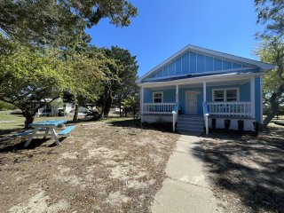 GRACIE'S PLACE