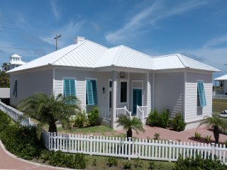 Nomad House at The Shores
