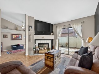 Tempe Oasis with Fire Pit &amp; BBQ Lounge