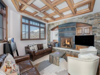 See Forever Residence 114