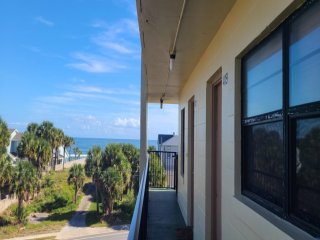 Updated Condo across the street from Beach Lots of amenities