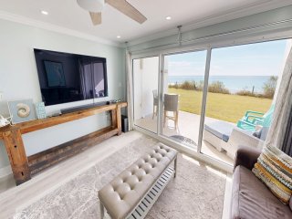 Beach House 104B