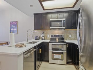 Greens 1 Bedroom Condo #215