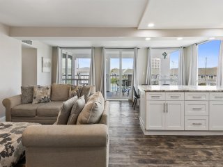 Shoreline Towers 3031