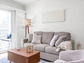 Chic Island Haven- Seashells Unit #38