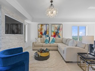 2002 Royale Palms, New Renovated Oceanfront Retreat- Kingston 