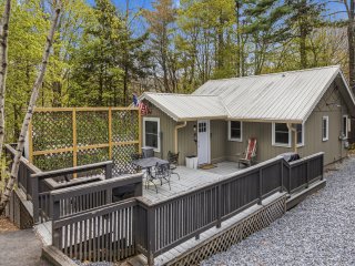 Forest Chalet with Hot Tub Near Gunstock