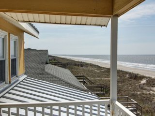 Carolina Moon / 729 Ocean Blvd West
