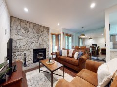 Snowcreek III 441 Pet-Friendly, BBQ Grill, Updated and On the Snowcreek Meadow